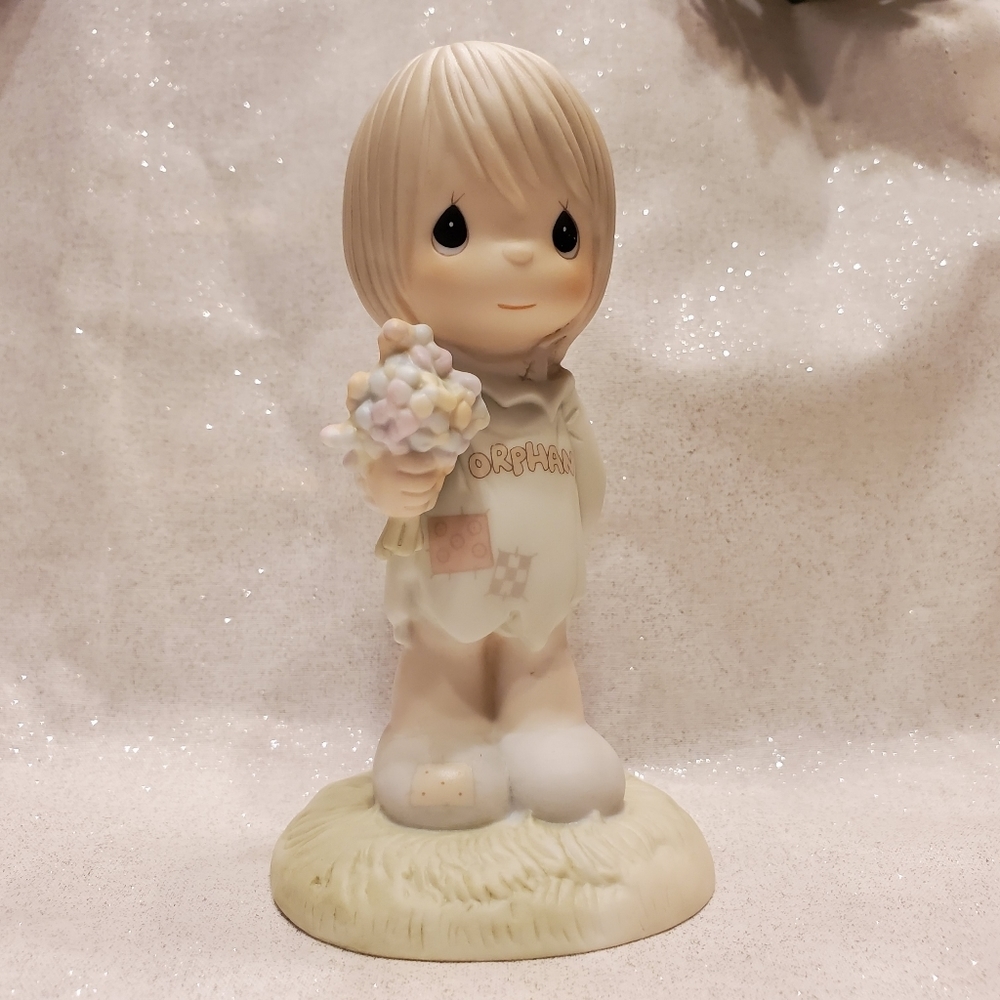 Precious Moments 1988 "I Belong to the Lord"